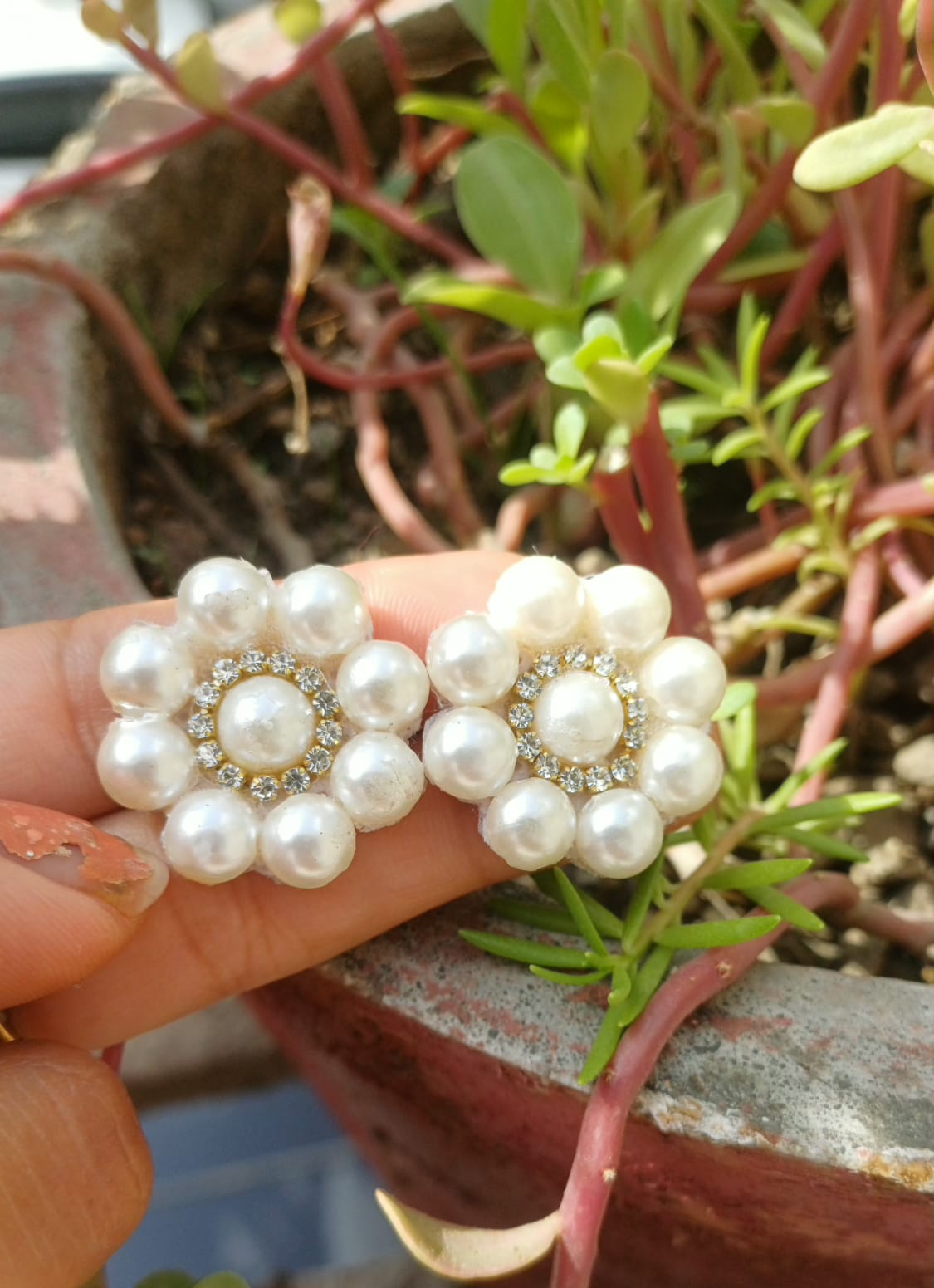 Pearl Small Studs